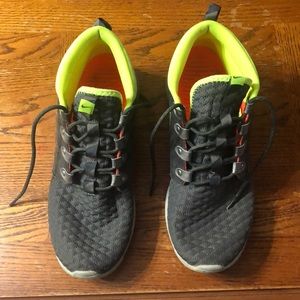 Nike Roshe Run One Mid Winter Sneakerboot Shoes